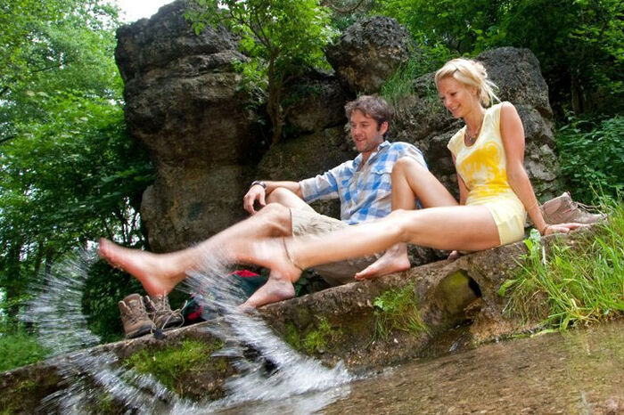 Wandern im Högenbachtal in Franken